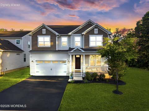 Homes For Rent - 319 Tulip Court<br/> Marlboro, NJ 07746