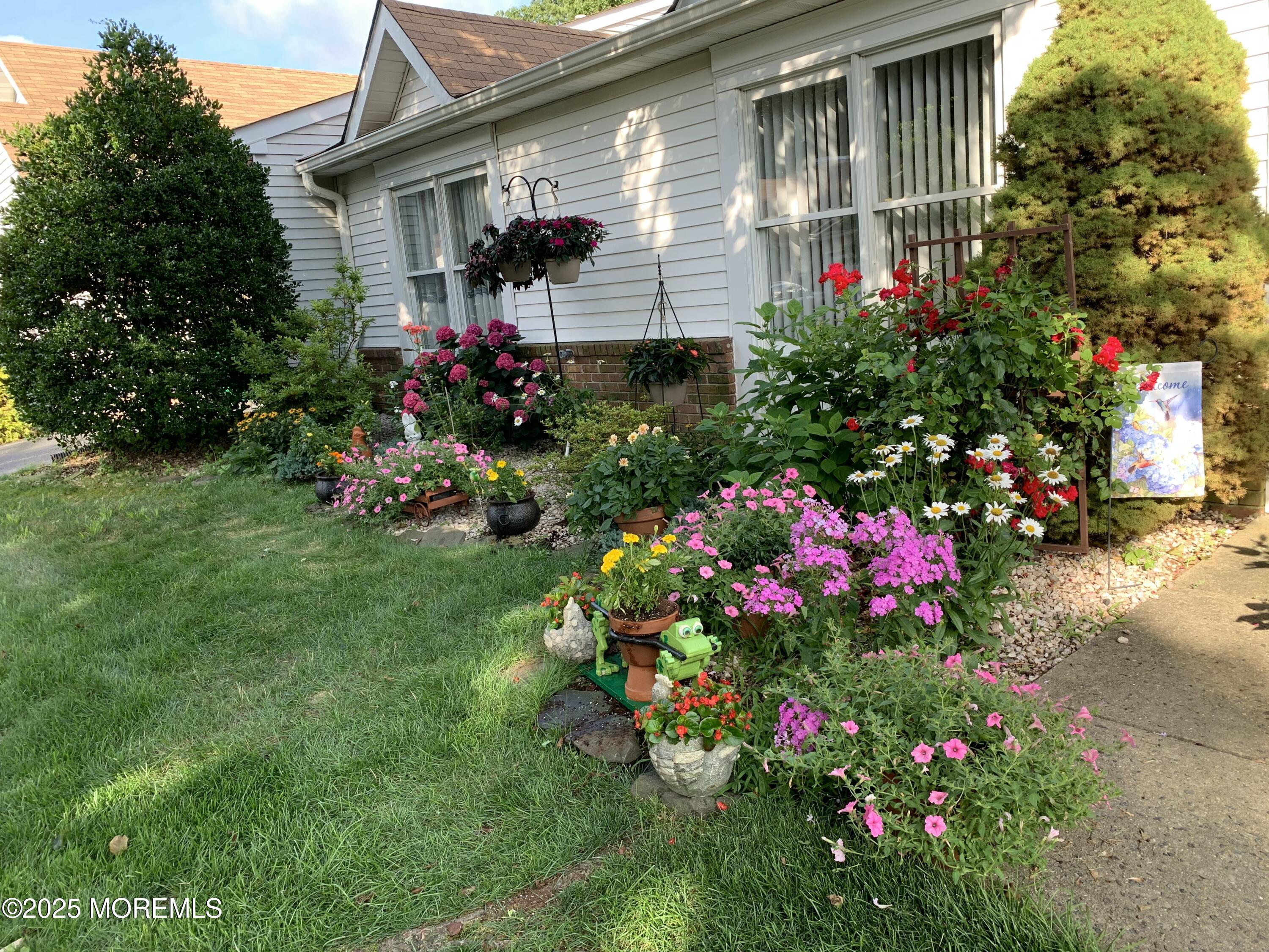89 Chaucer Court, Lakewood, New Jersey image 29