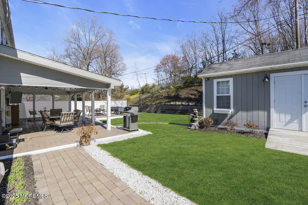 132 Idlebrook Lane, Aberdeen, New Jersey image 37