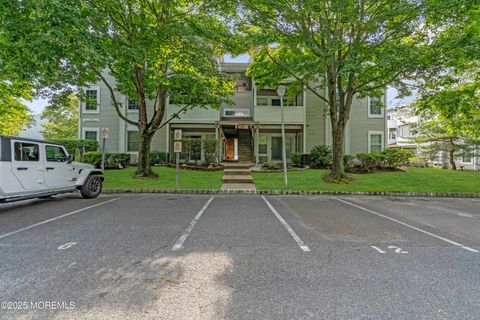 Condo For Sale - 1 Thoroughbred Fare<br/> Tinton Falls, NJ 07753