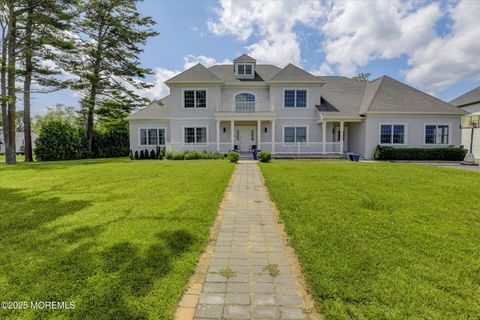 1 Country Club Drive Deal NJ 07723