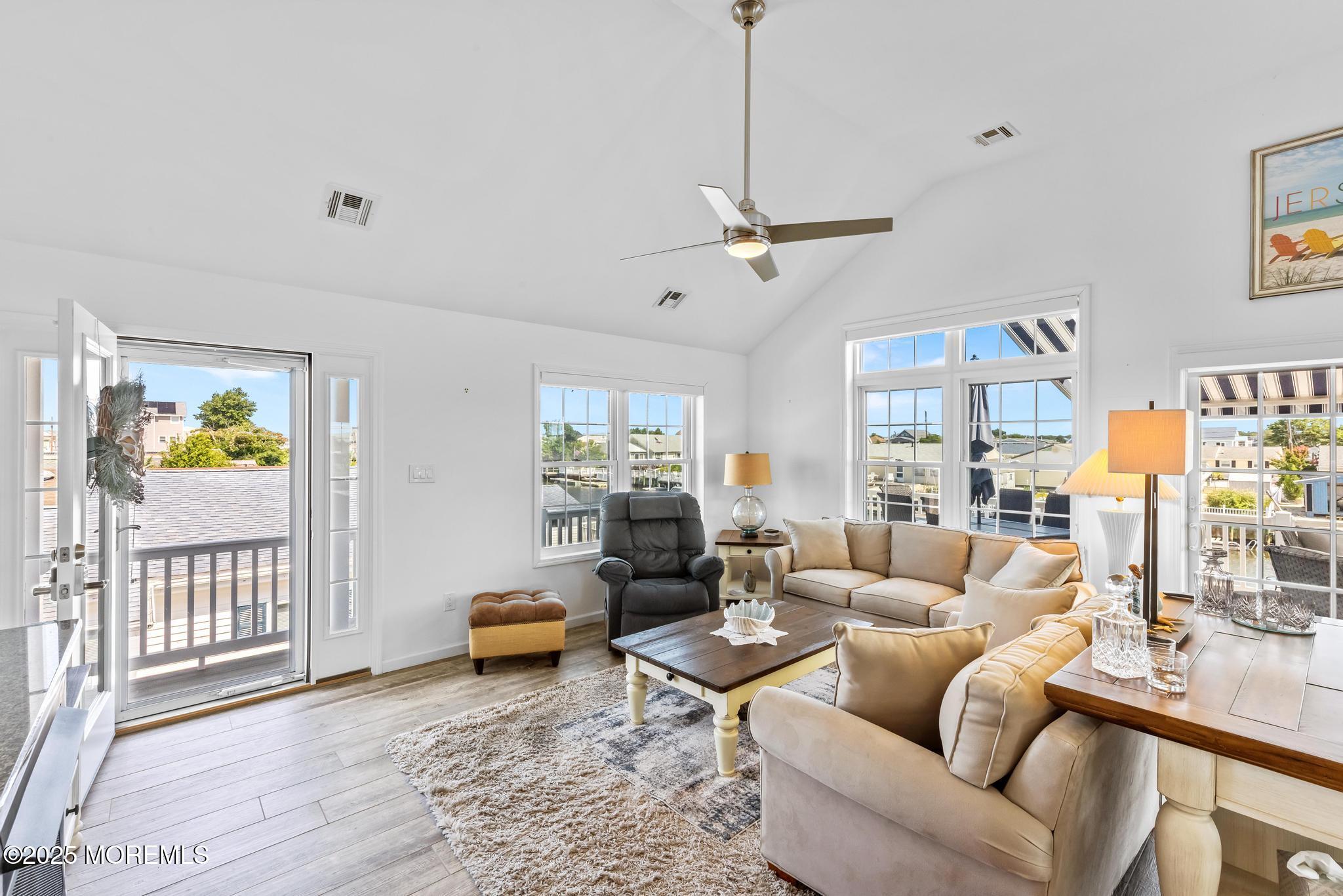 141 E Susquehanna Drive