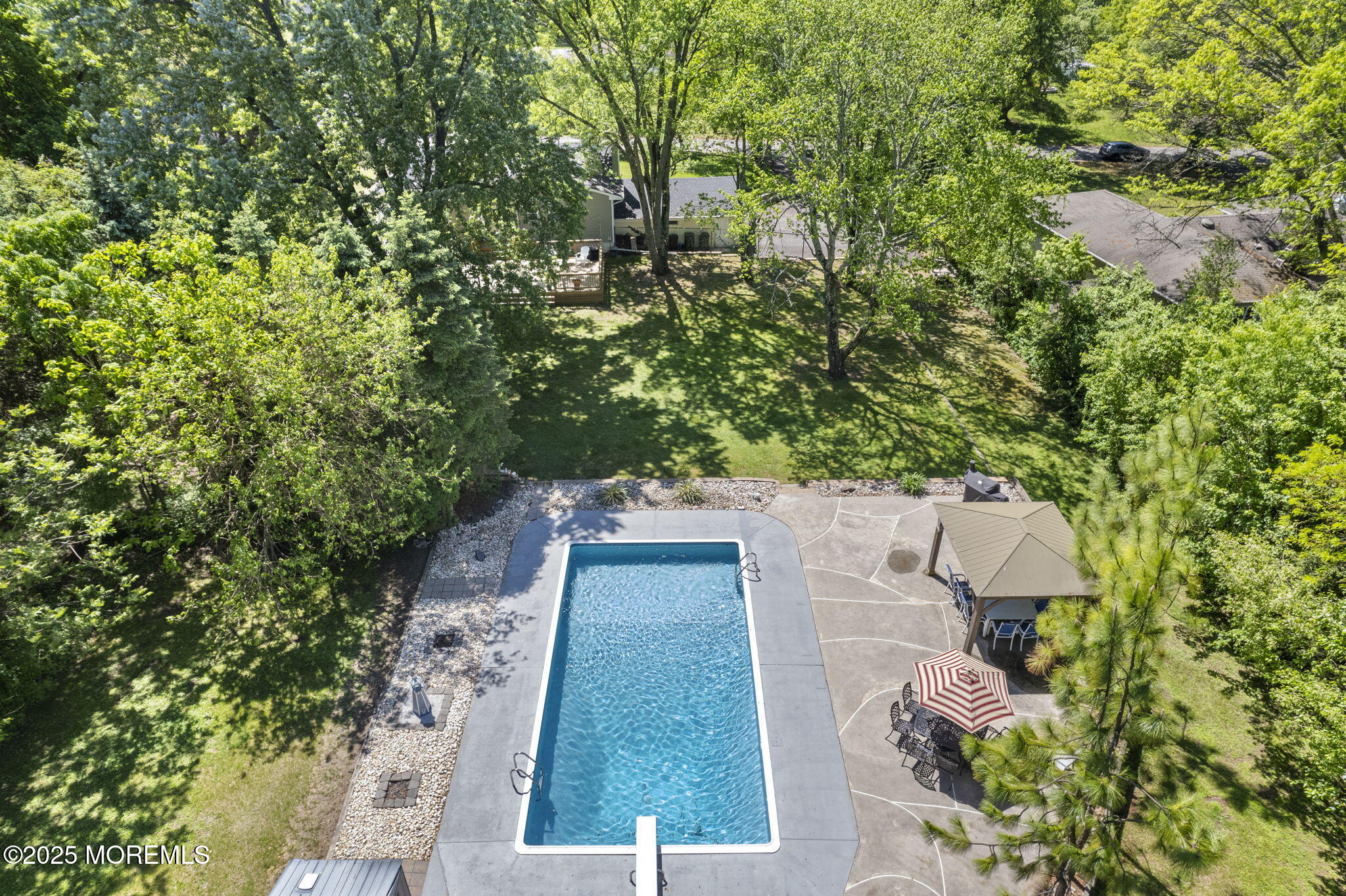 13 Orchard Parkway, Morganville, New Jersey image 36