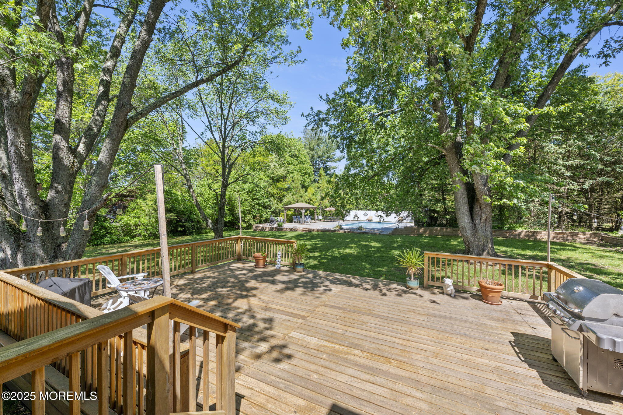 13 Orchard Parkway, Morganville, New Jersey image 23