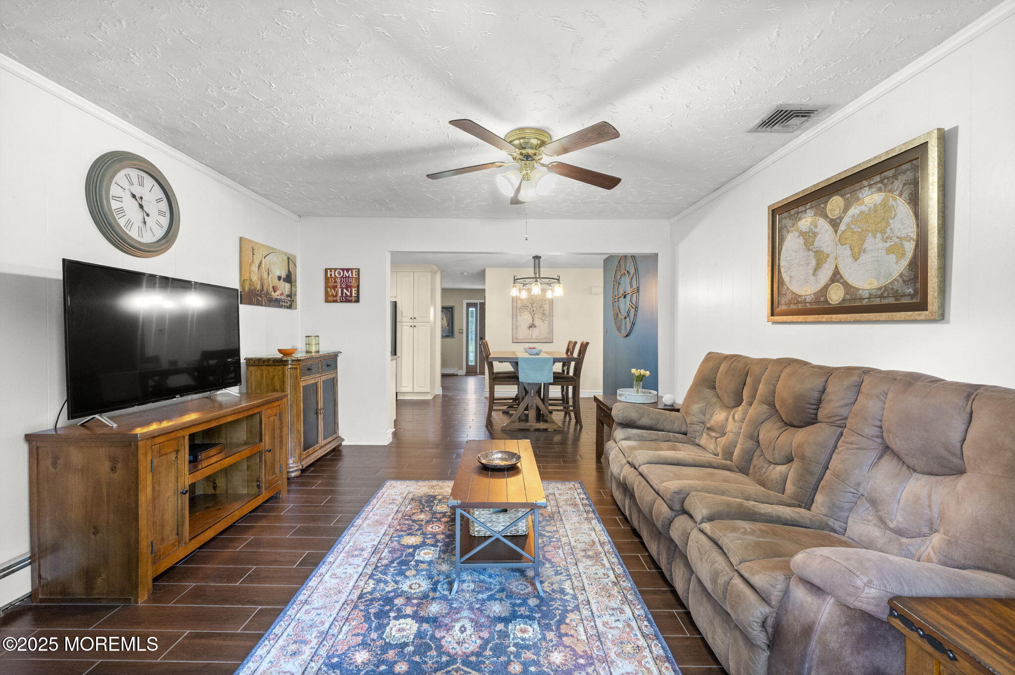 13 Orchard Parkway, Morganville, New Jersey image 9