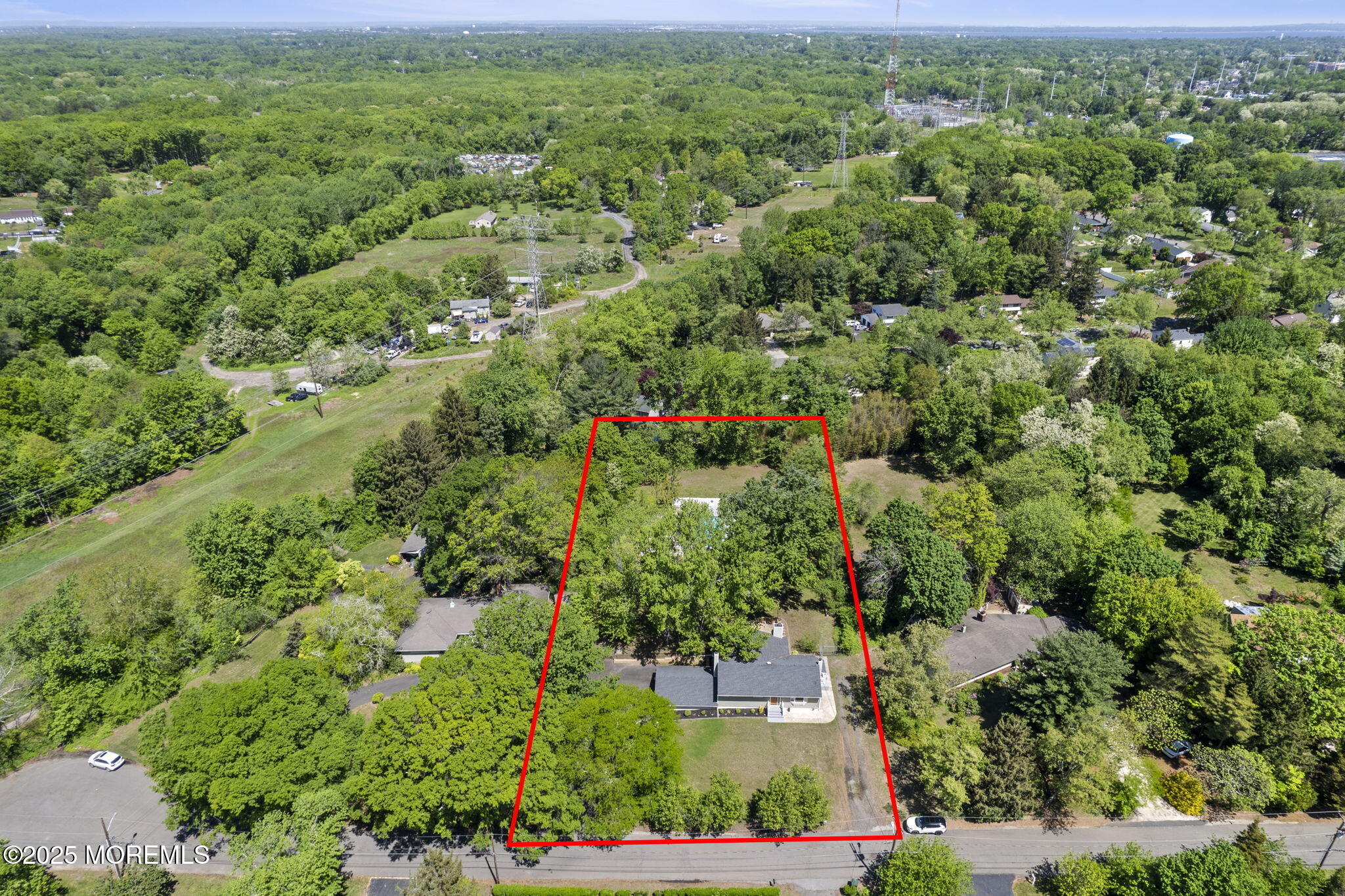 13 Orchard Parkway, Morganville, New Jersey image 34