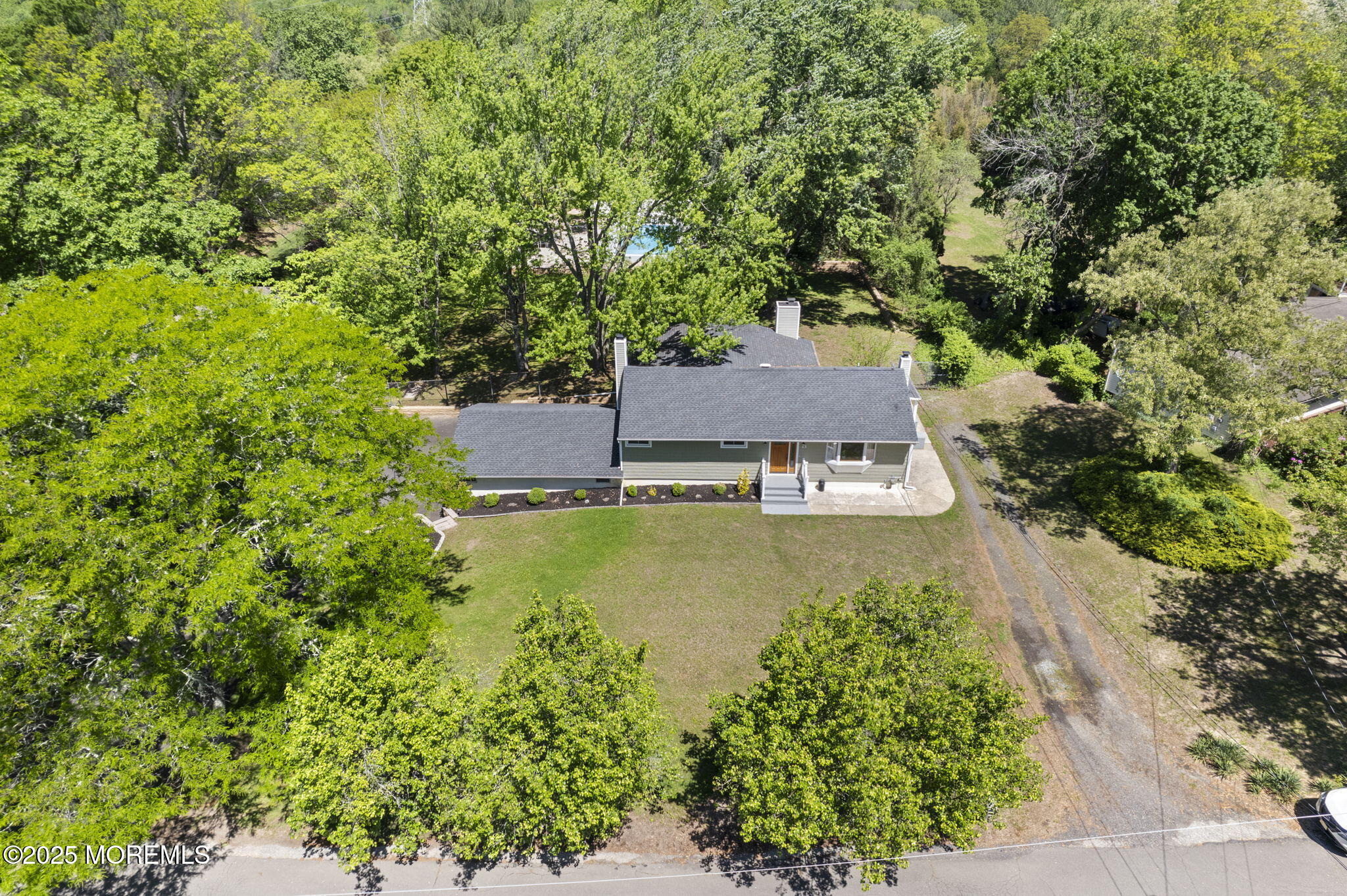 13 Orchard Parkway, Morganville, New Jersey image 39