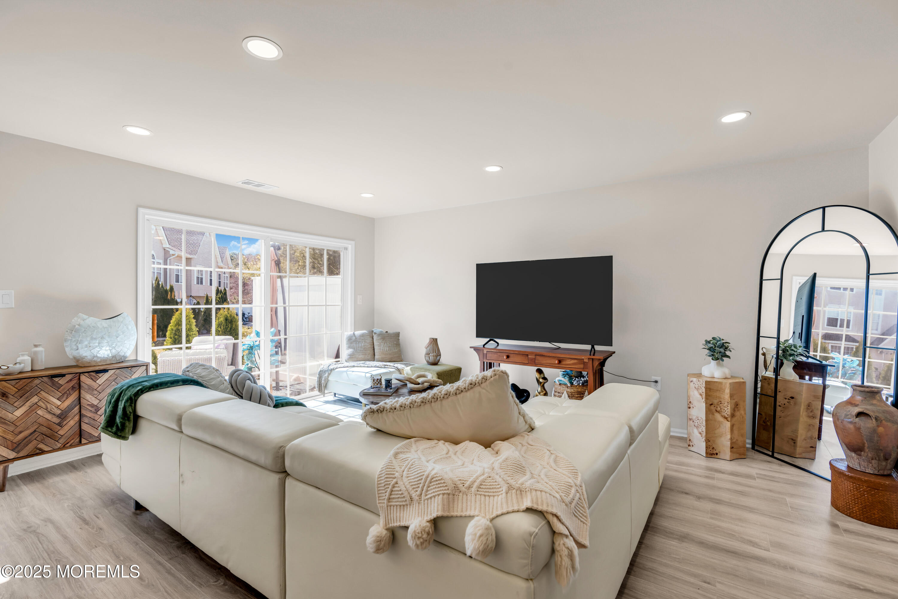 59 Phoenix Court, Tinton Falls, New Jersey image 4