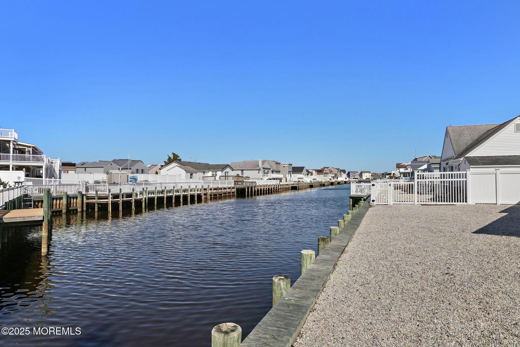 105 Evelyn Drive, Manahawkin, New Jersey image 41