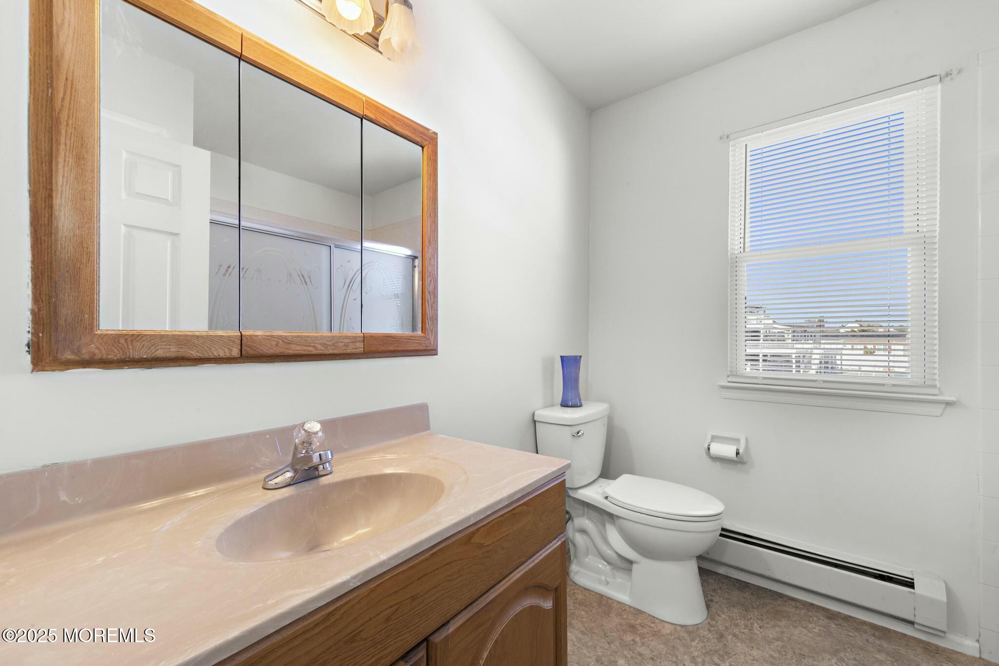 105 Evelyn Drive, Manahawkin, New Jersey image 16