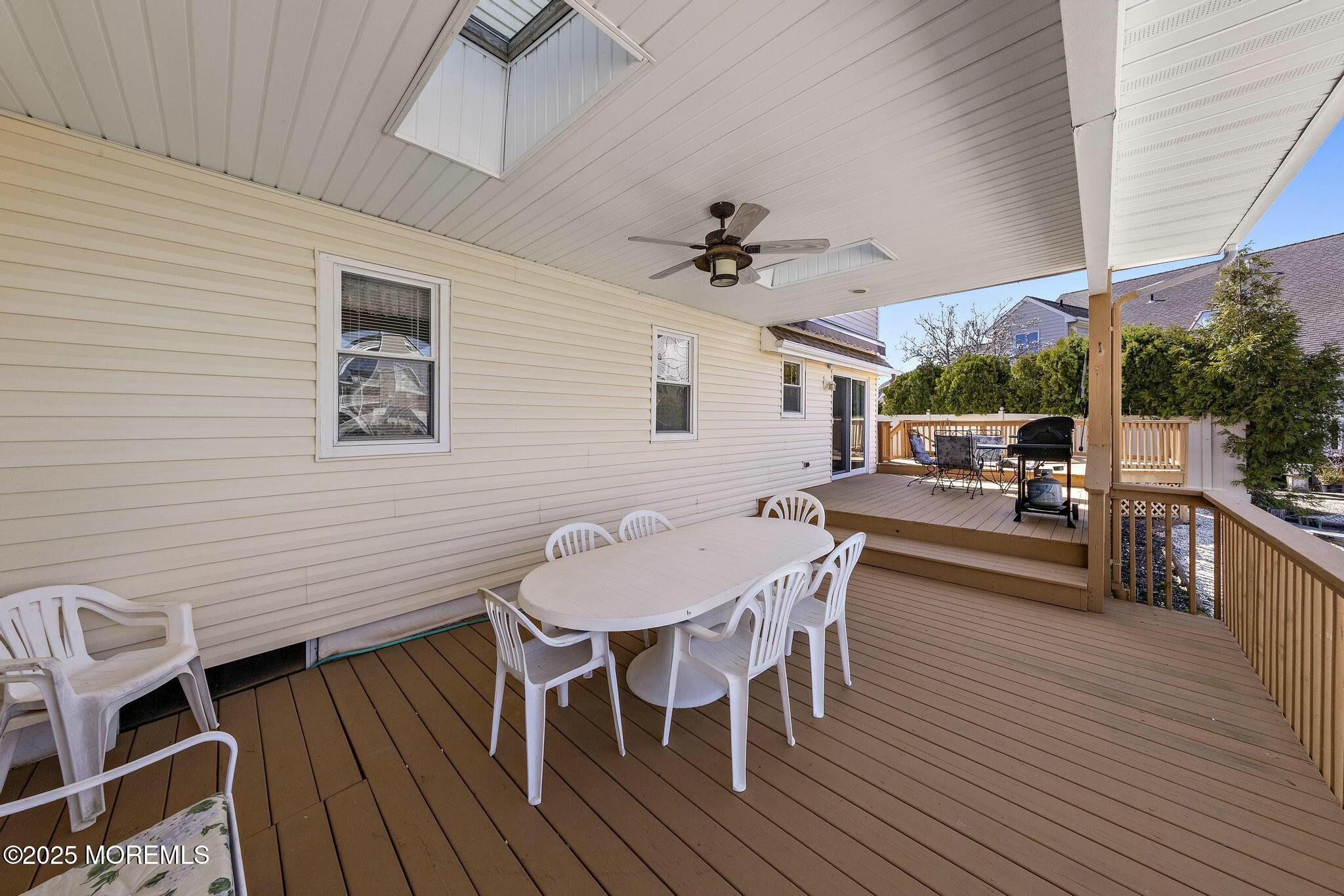 105 Evelyn Drive, Manahawkin, New Jersey image 32