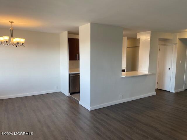 10 Ocean Boulevard 2C