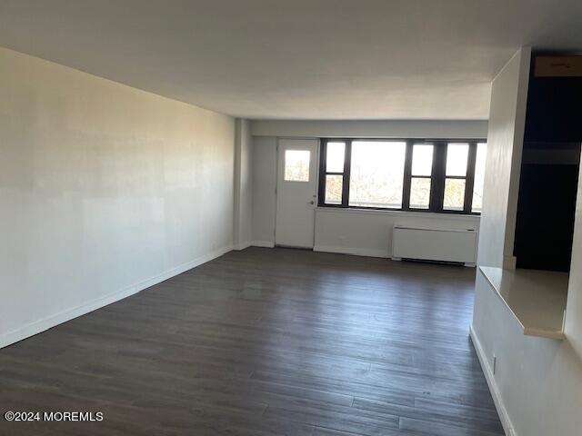 10 Ocean Boulevard 2C