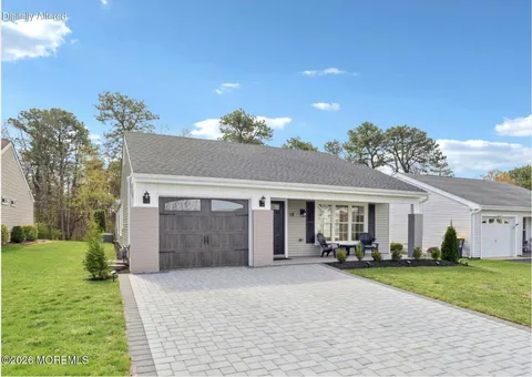 18 Flintshire Terrace, Manchester, NJ 08759 - #: 22610451