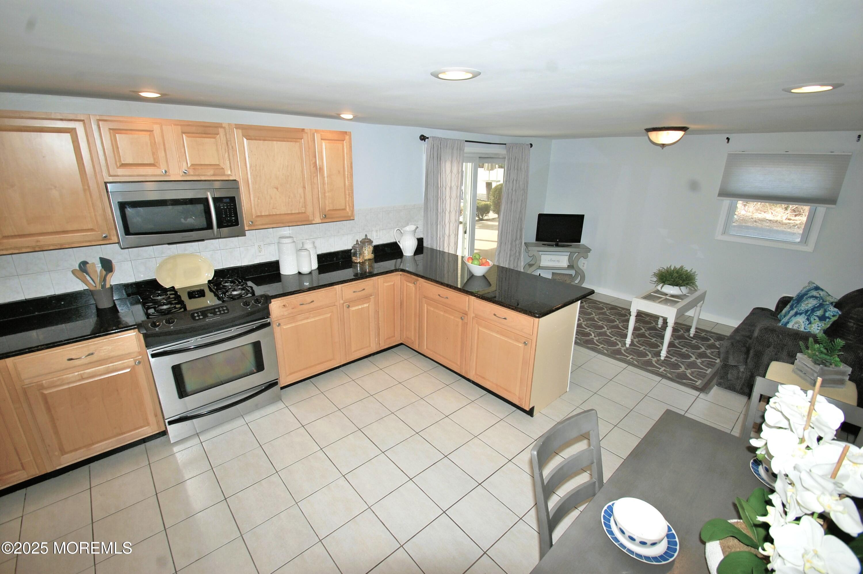 1756 Union Avenue, Hazlet, New Jersey image 16