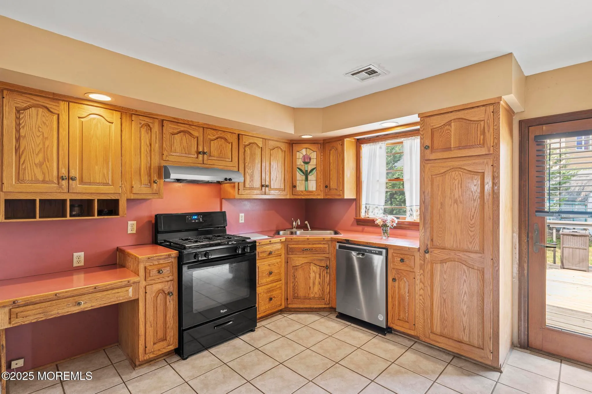 Toms River, New Jersey 08753, United States, 3 Bedrooms Bedrooms, ,2 BathroomsBathrooms,Residential,Active,156612