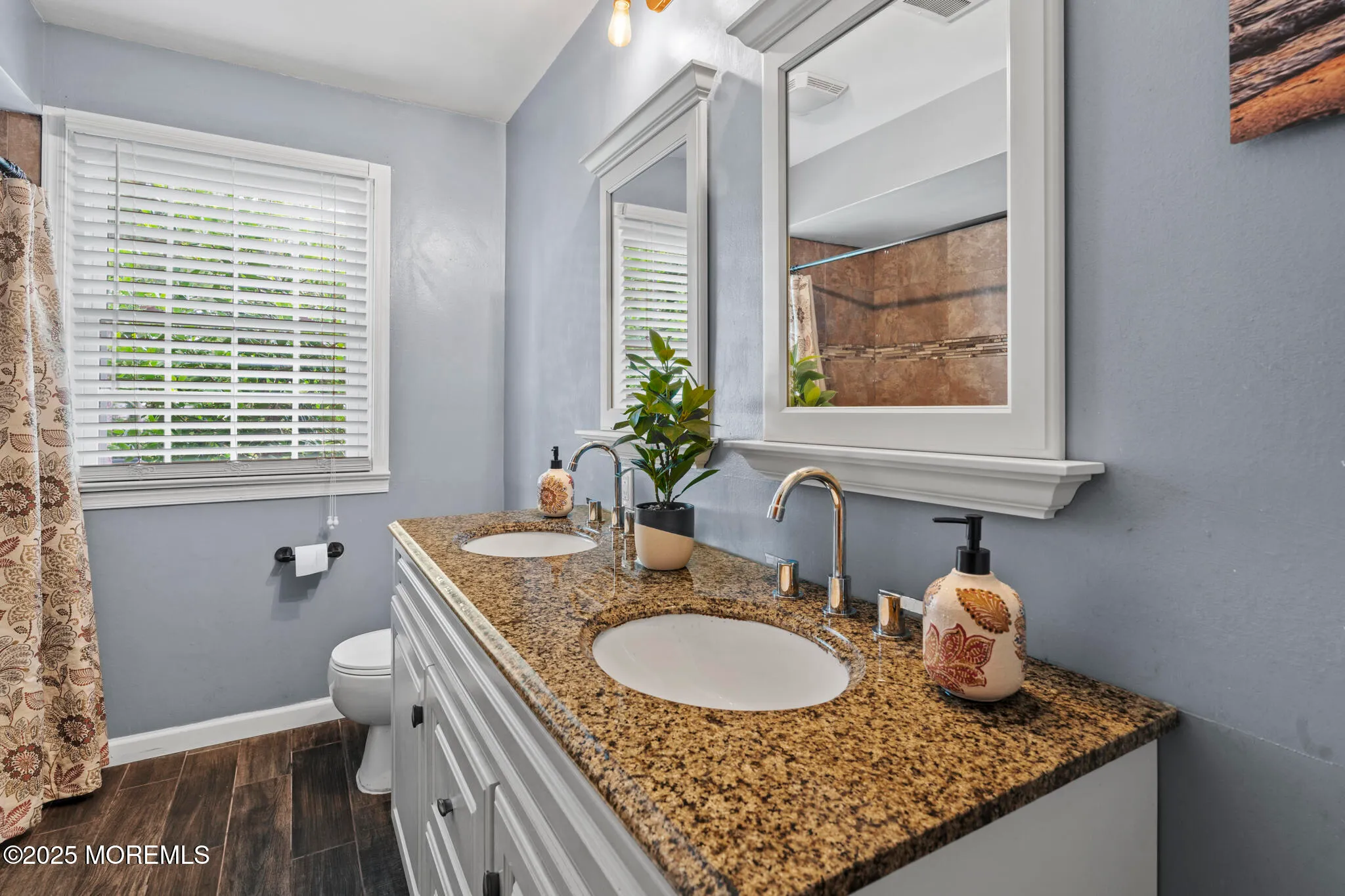 Toms River, New Jersey 08753, United States, 3 Bedrooms Bedrooms, ,2 BathroomsBathrooms,Residential,Active,156612