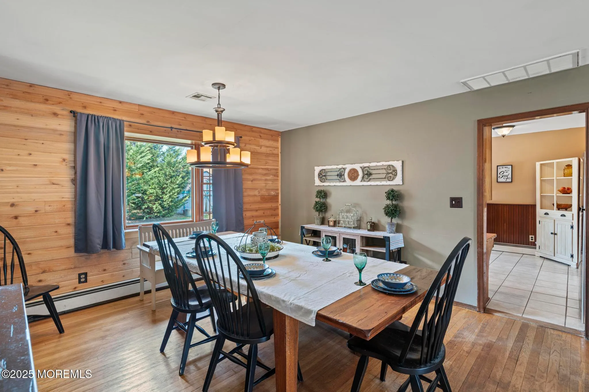 Toms River, New Jersey 08753, United States, 3 Bedrooms Bedrooms, ,2 BathroomsBathrooms,Residential,Active,156612