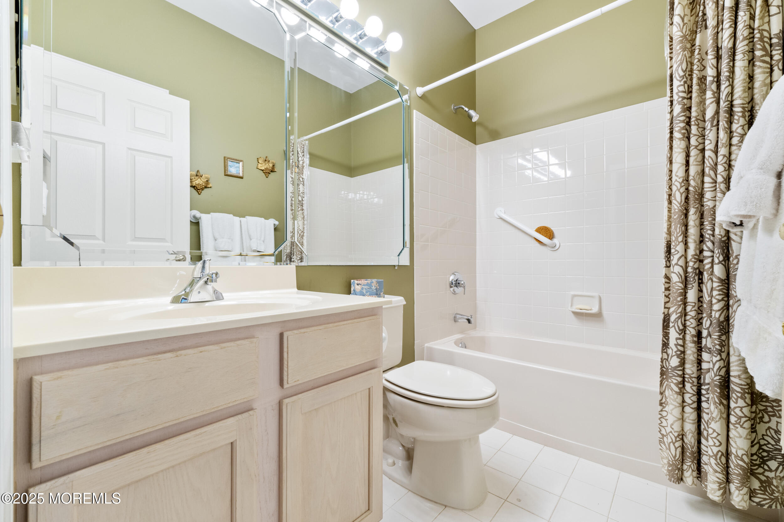 3 Deerchase Lane, Lakewood, New Jersey image 34