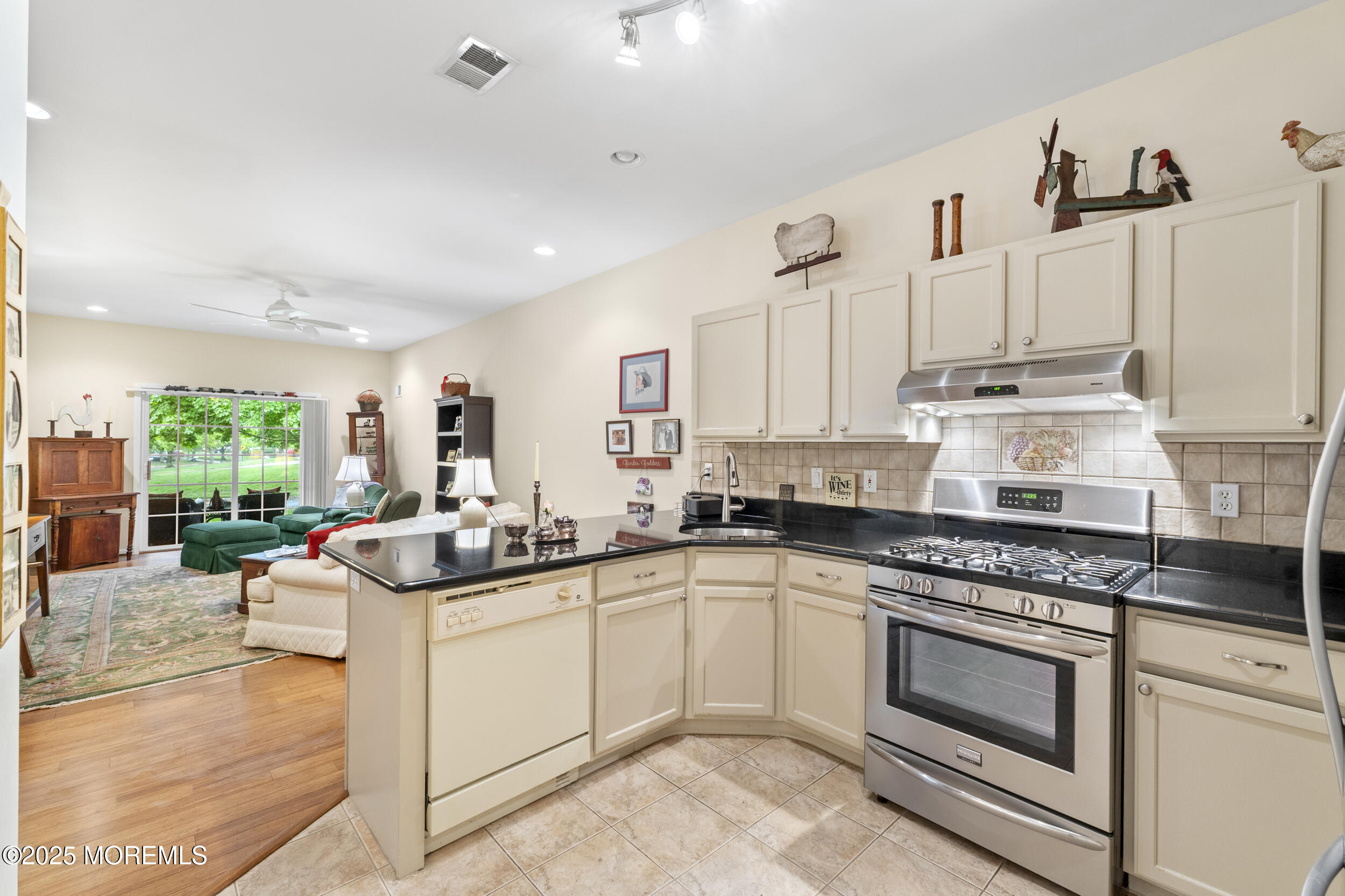 3 Deerchase Lane, Lakewood, New Jersey image 13
