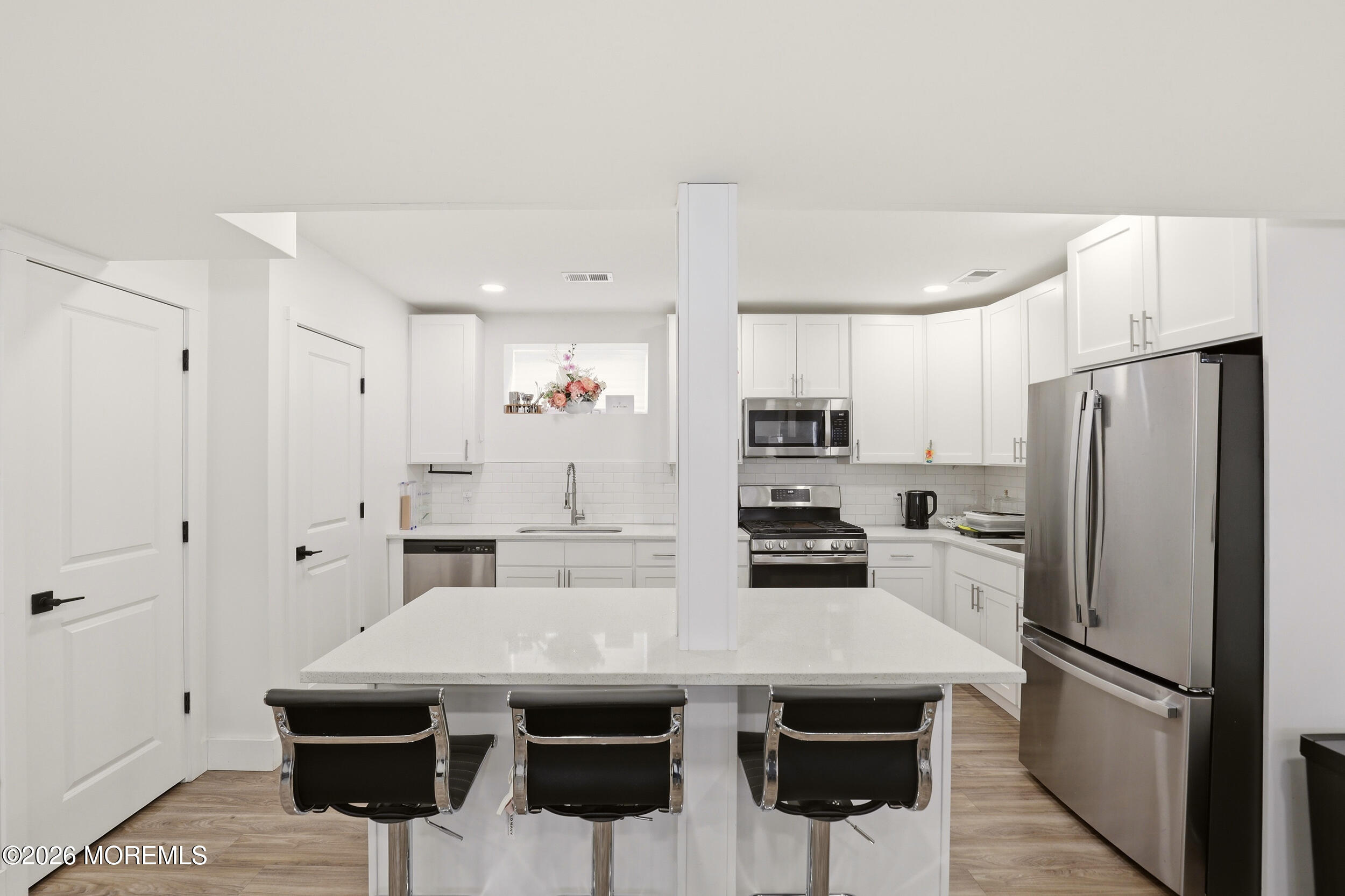 Lakewood, New Jersey, 08701, United States, 6 Bedrooms Bedrooms, ,4 BathroomsBathrooms,Residential,Active,2042659