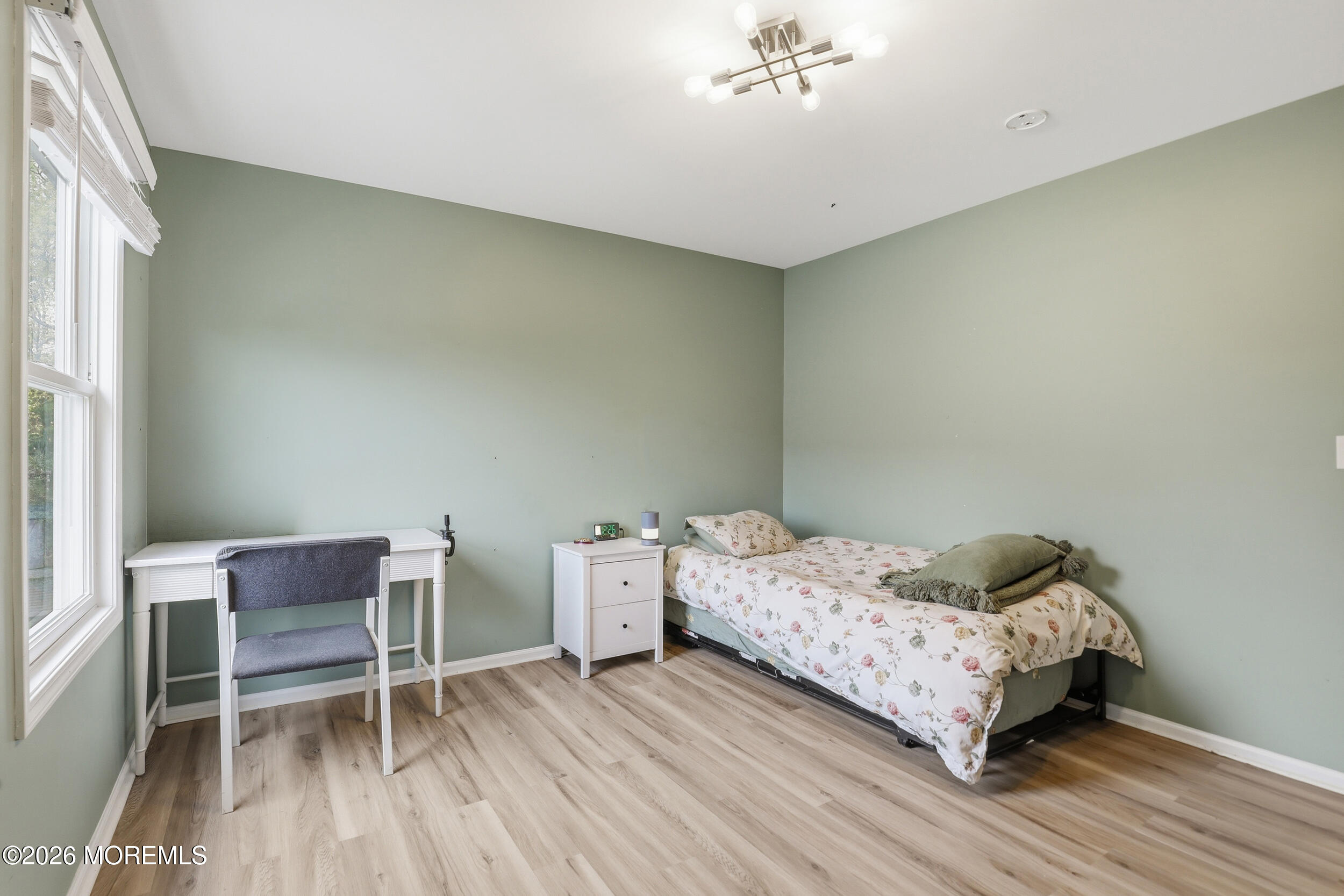 Lakewood, New Jersey, 08701, United States, 6 Bedrooms Bedrooms, ,4 BathroomsBathrooms,Residential,Active,2042659