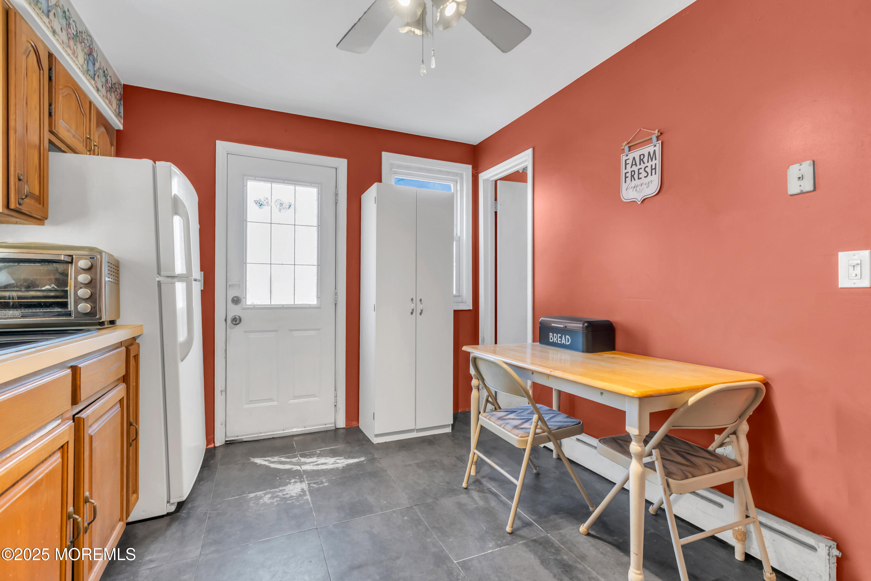 412 East Avenue, Sewaren, New Jersey image 8