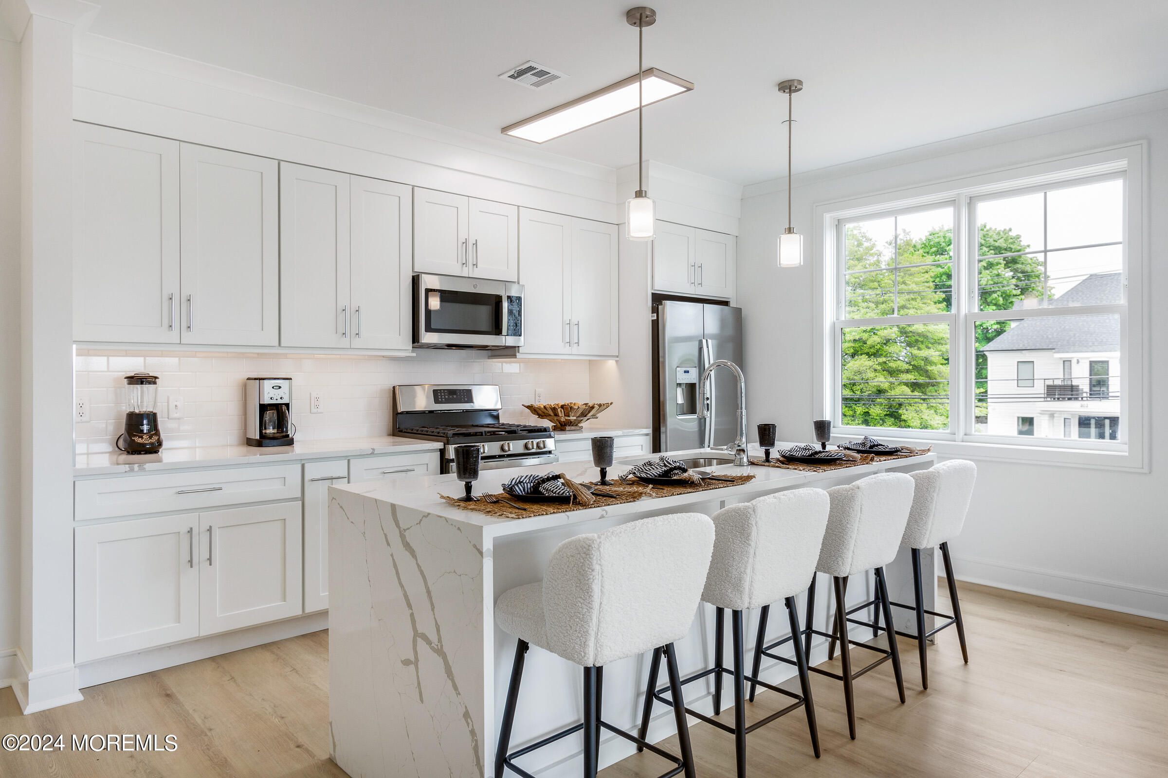 Long Branch, New Jersey 07740, United States, 2 Bedrooms Bedrooms, ,2 BathroomsBathrooms,Residential,Active,39623