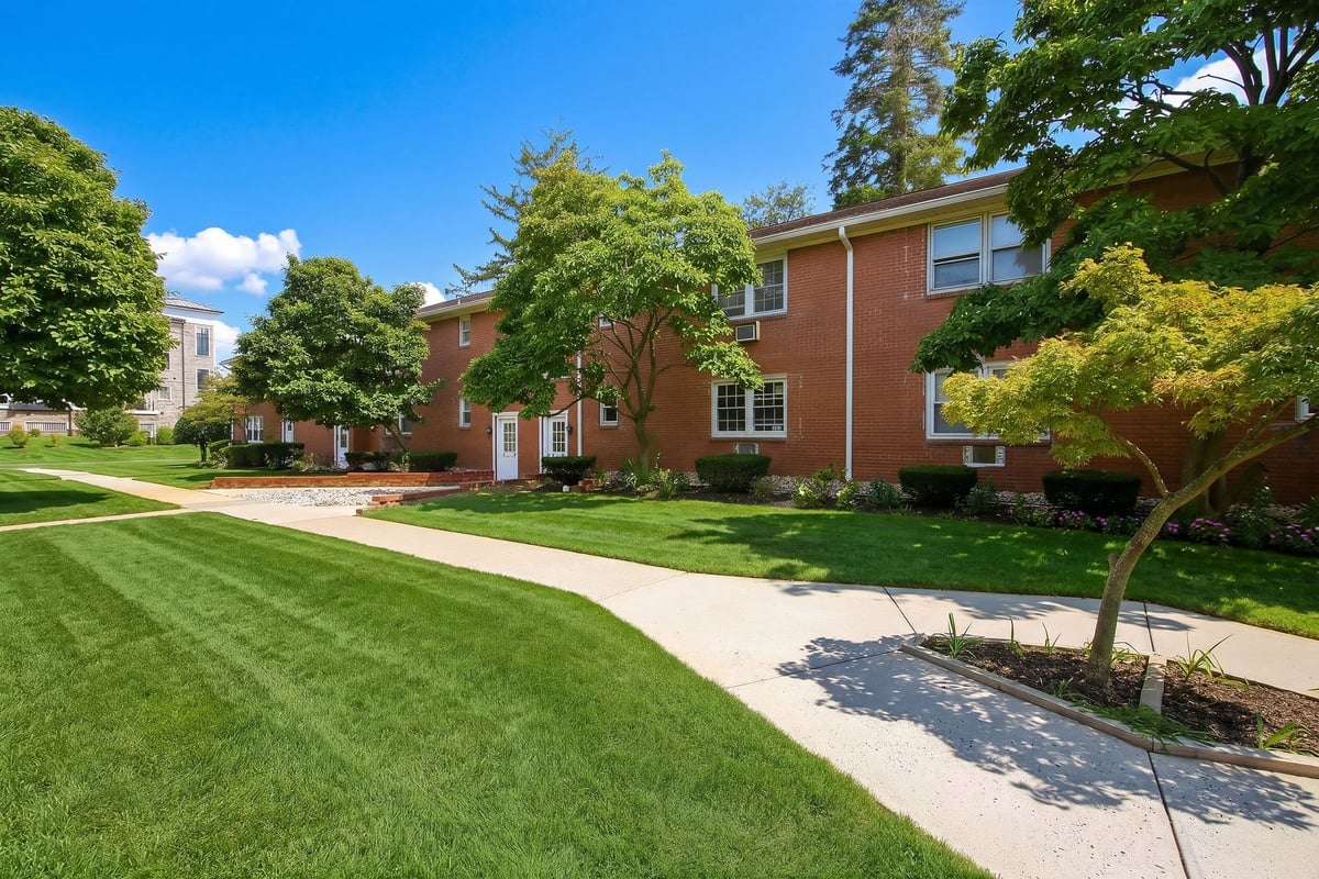 364 Westwood Avenue 56
