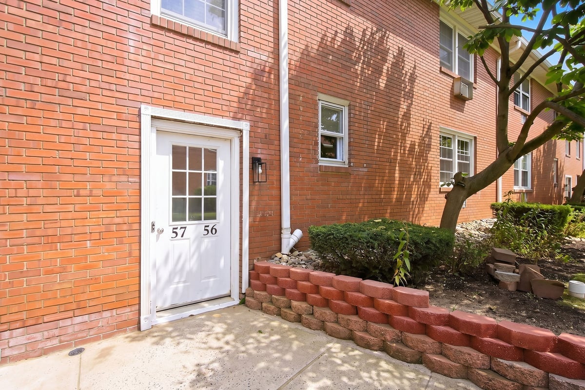 364 Westwood Avenue 56