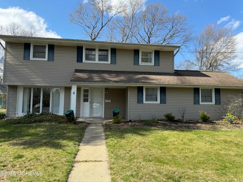 Homes For Rent - 6 Barbara Lane<br/> Oakhurst, NJ 07755