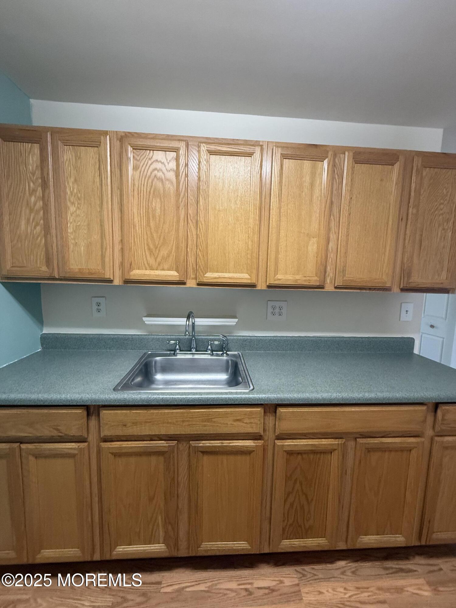 479 Dartmoor Court B