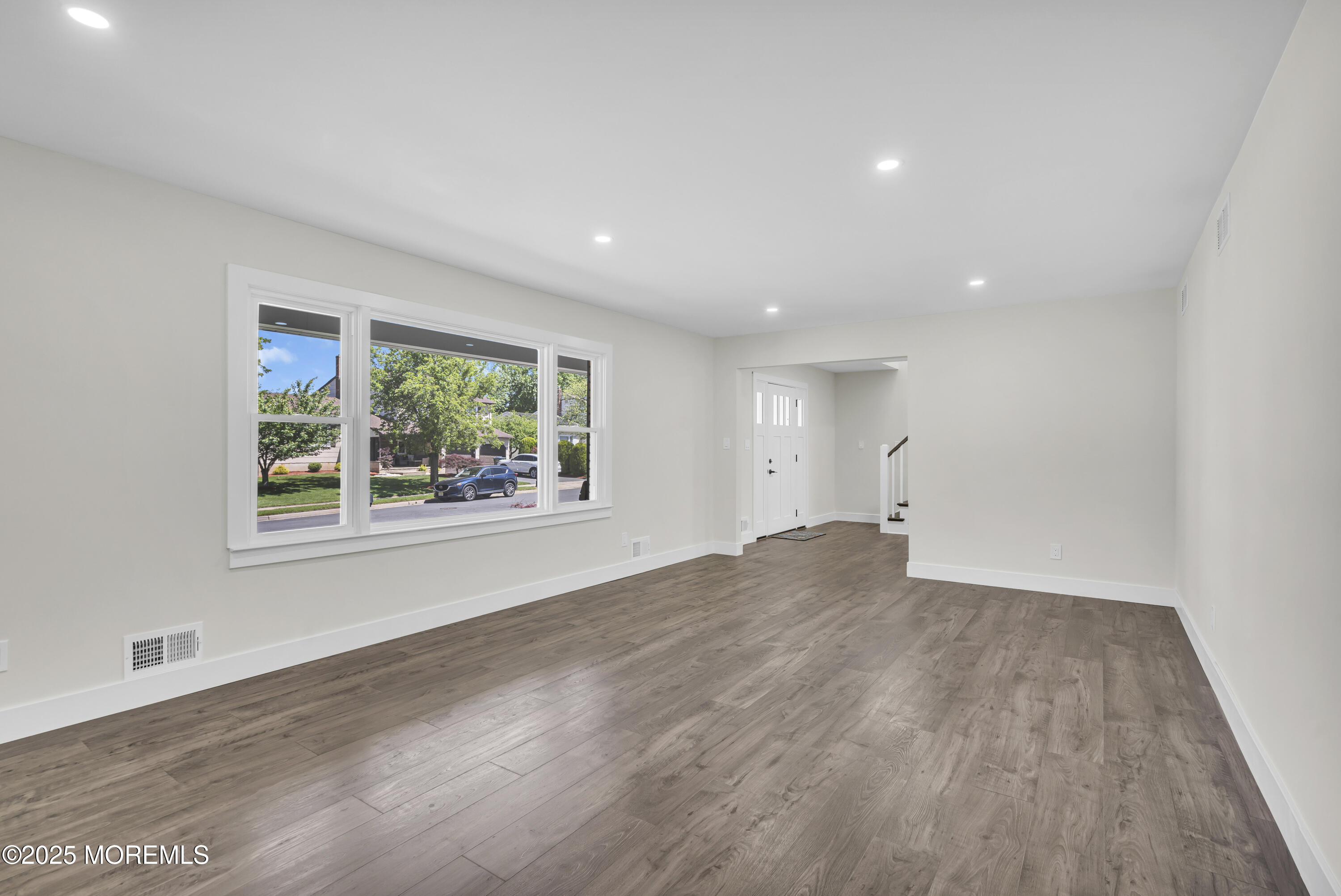 18 Heritage Drive, Edison, New Jersey image 10