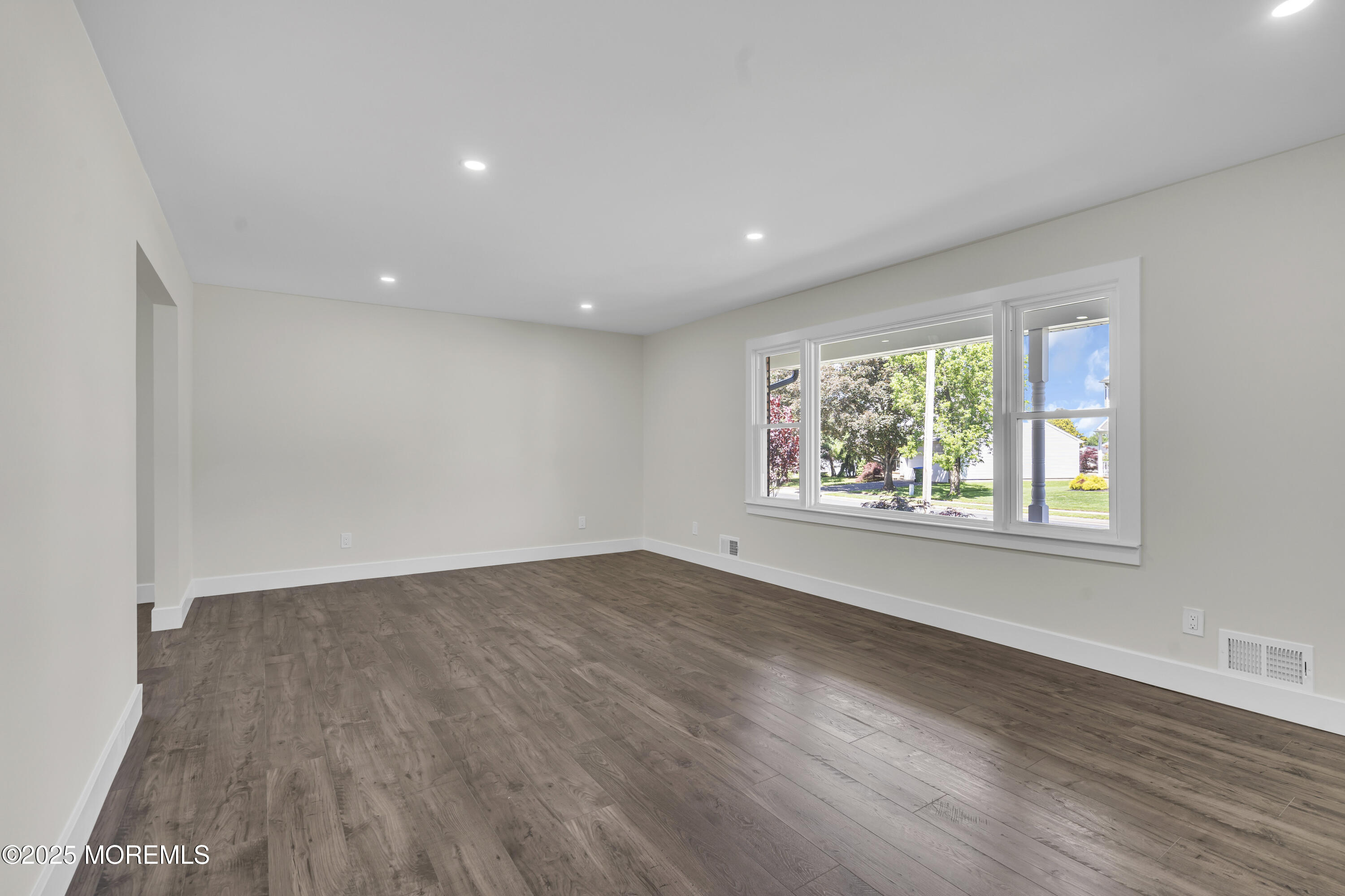 18 Heritage Drive, Edison, New Jersey image 9