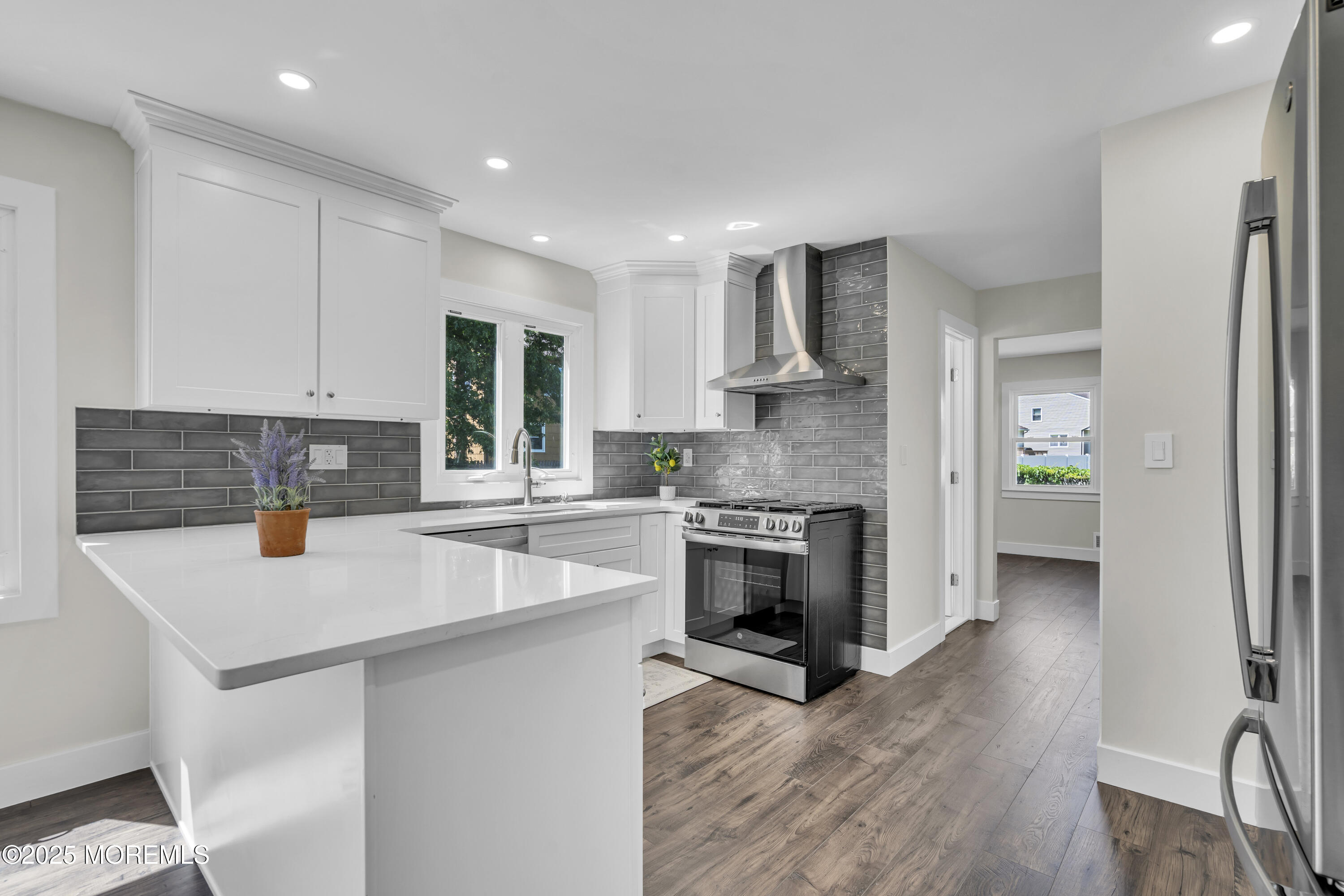 18 Heritage Drive, Edison, New Jersey image 17