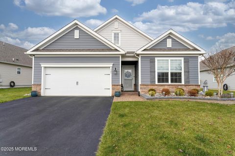 Photo of 127 Raccoon Lane, Barnegat, NJ 08005 (MLS # 22601211)