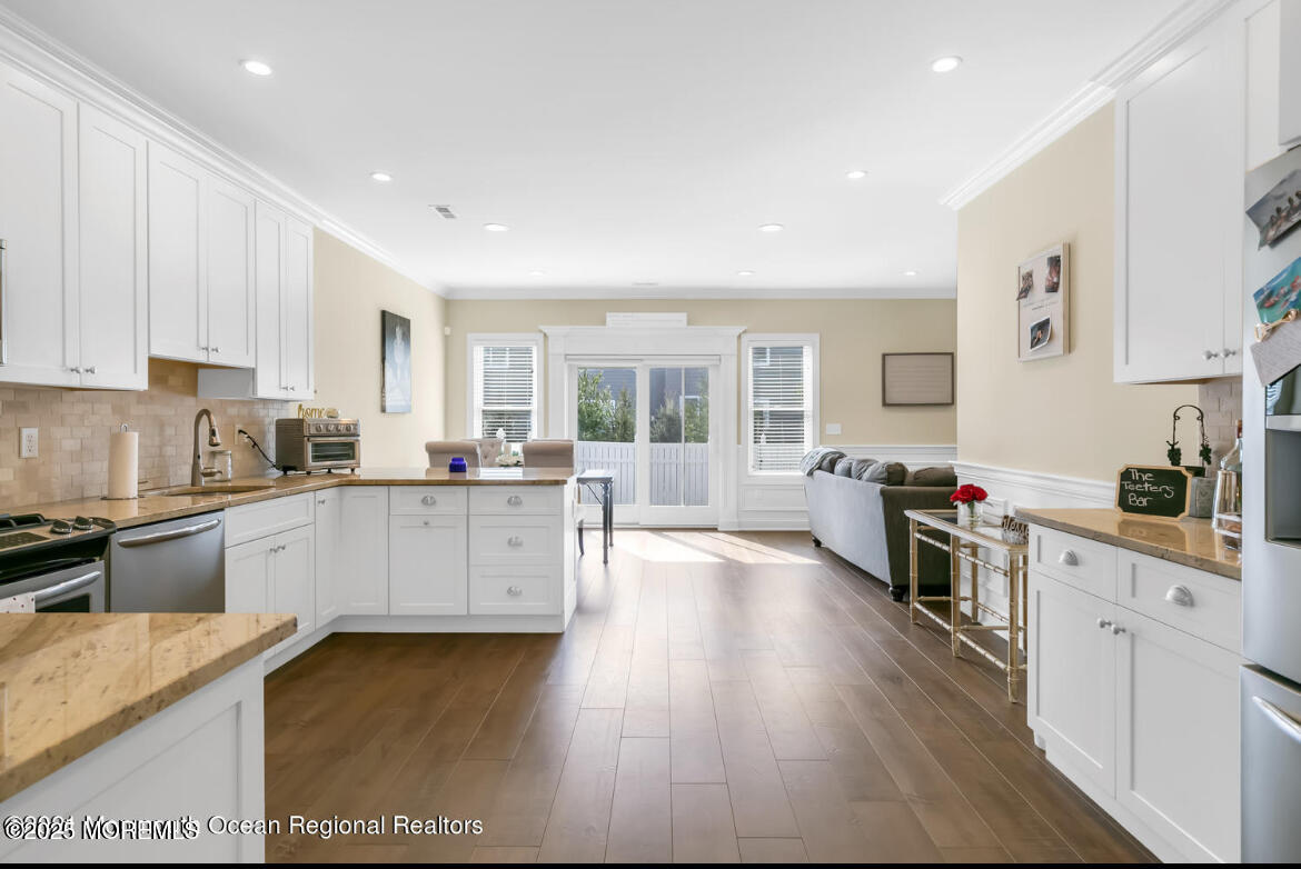127 Bank Street, Red Bank, New Jersey image 4
