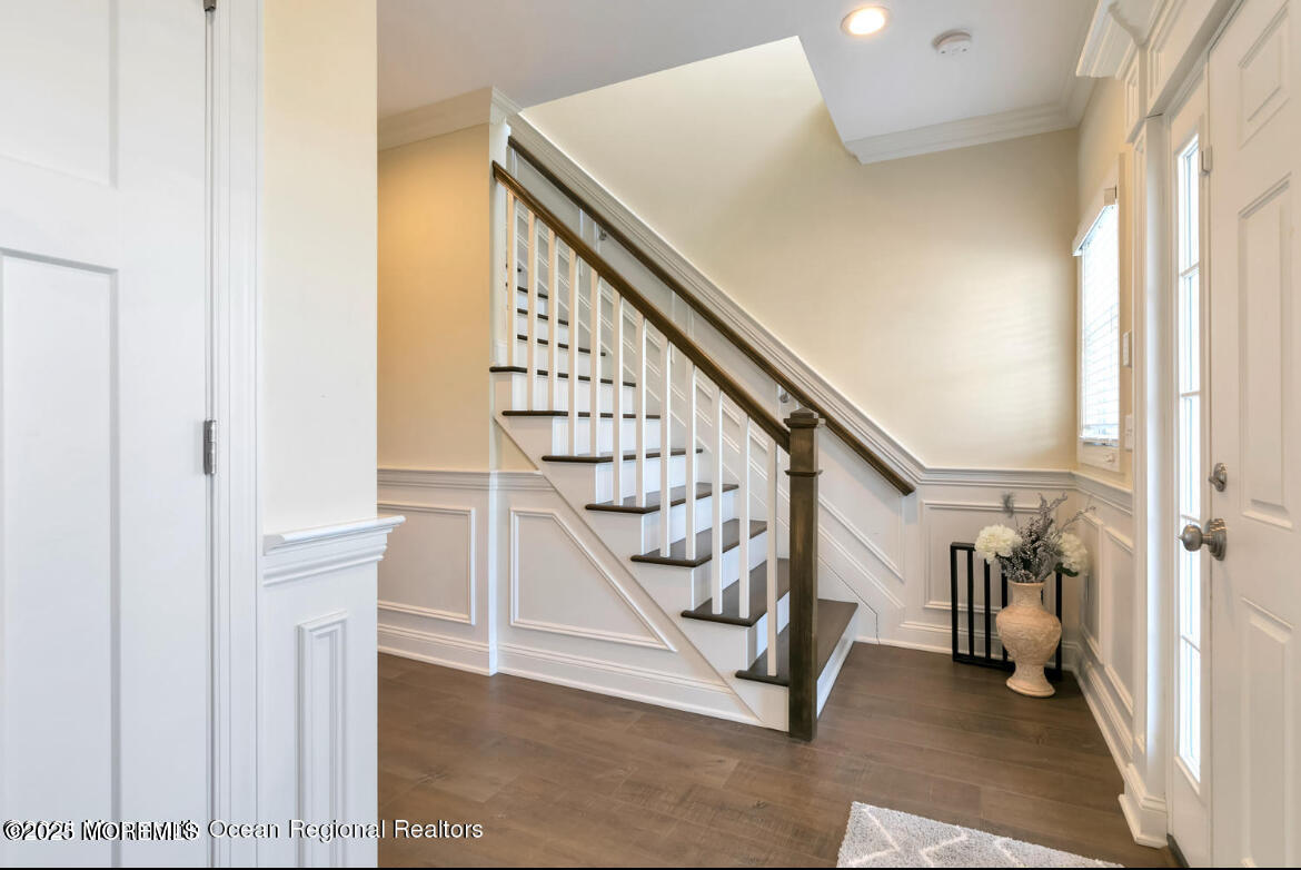 127 Bank Street, Red Bank, New Jersey image 2