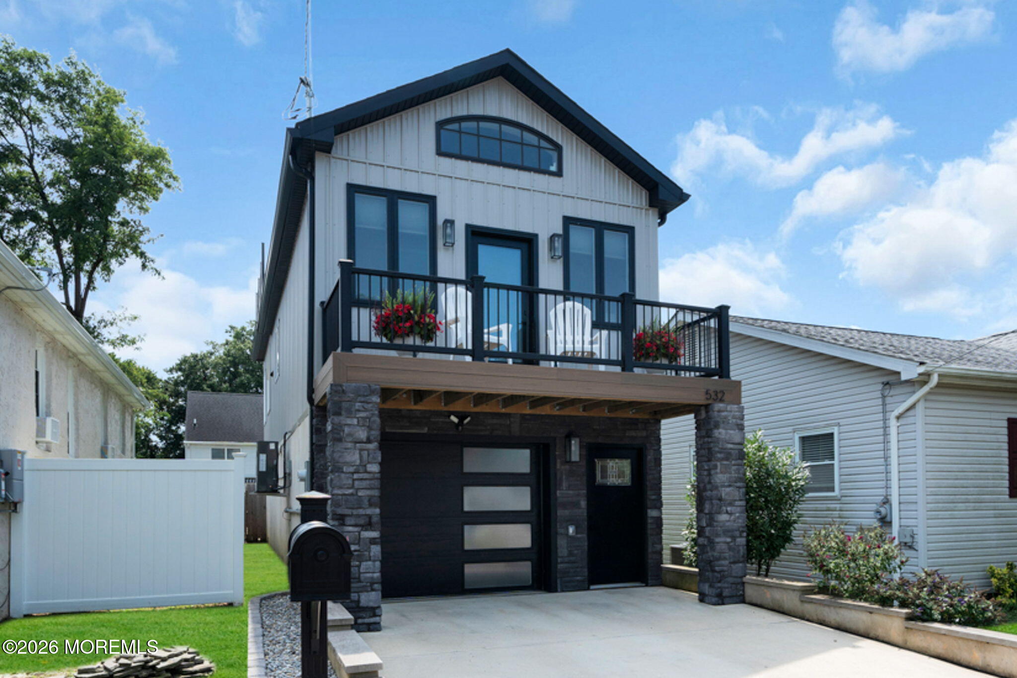 532 Lorillard Avenue
