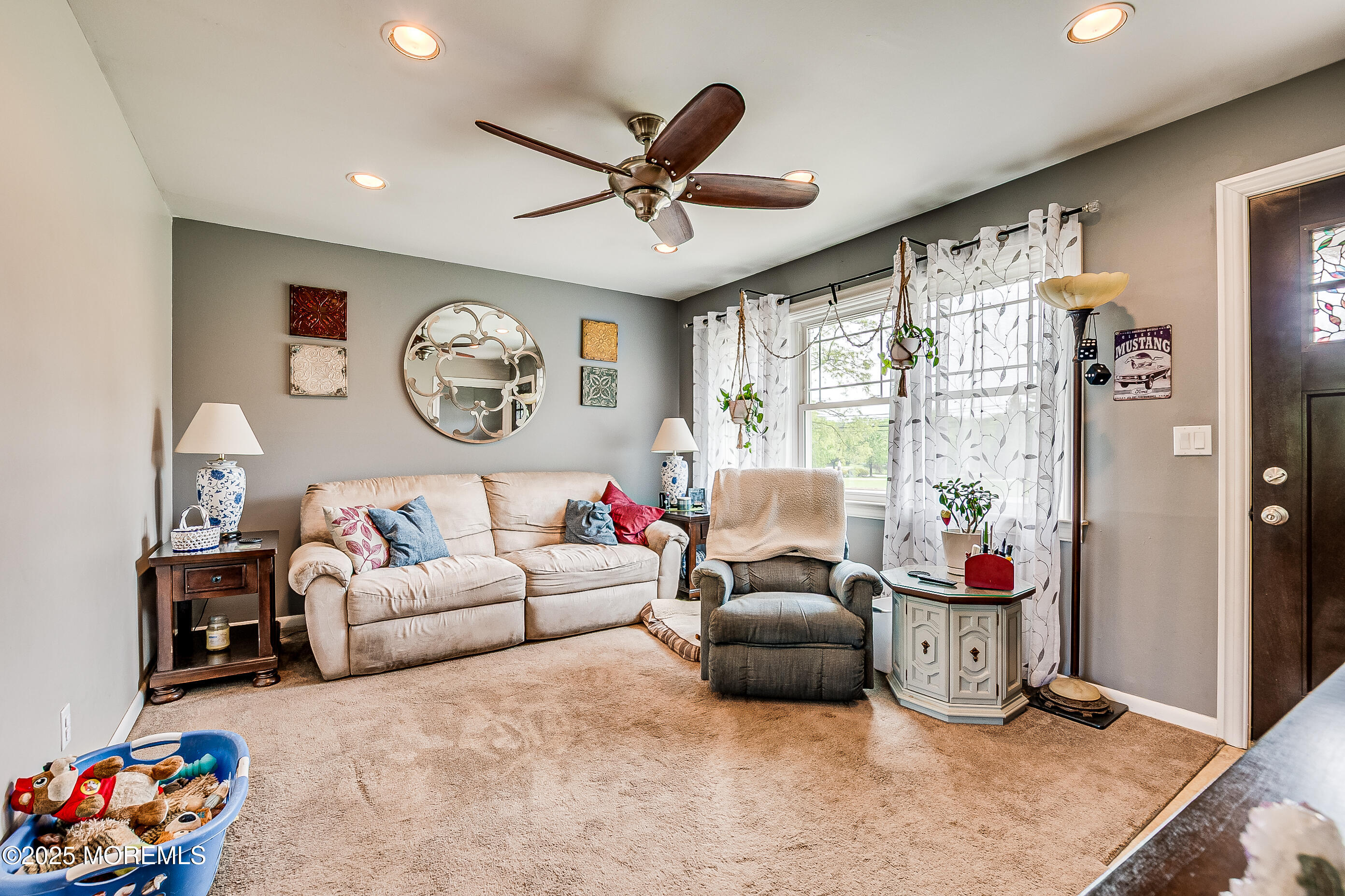 80 Sweetmans Lane, Manalapan, New Jersey image 12