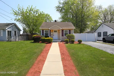 325 W Prospect Avenue, Keyport, NJ 07735 - MLS#: 22512216
