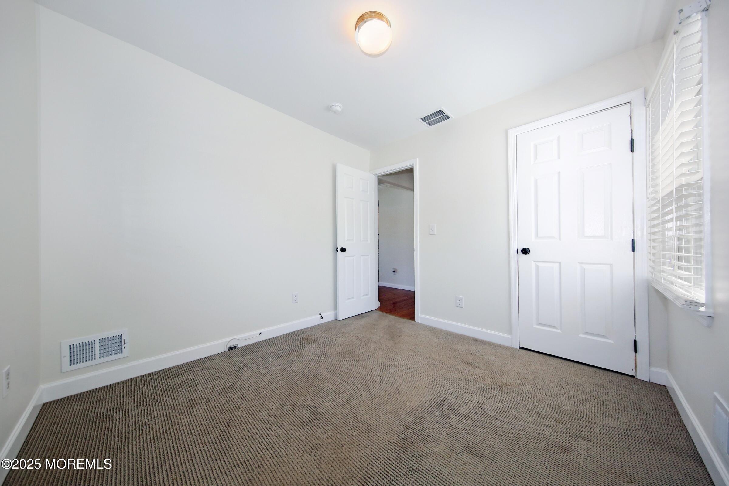 325 W Prospect Avenue, Keyport, New Jersey image 25