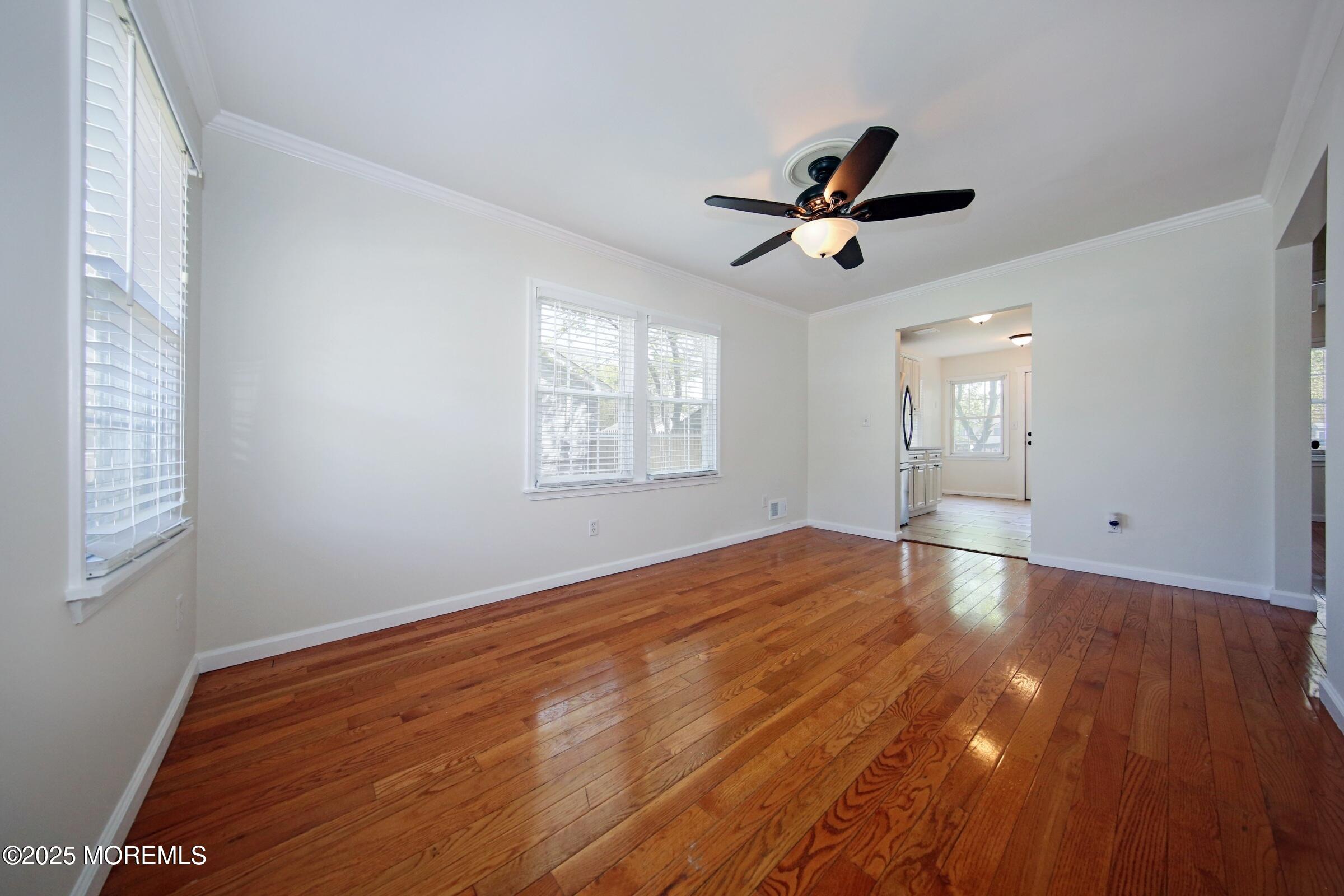 325 W Prospect Avenue, Keyport, New Jersey image 12