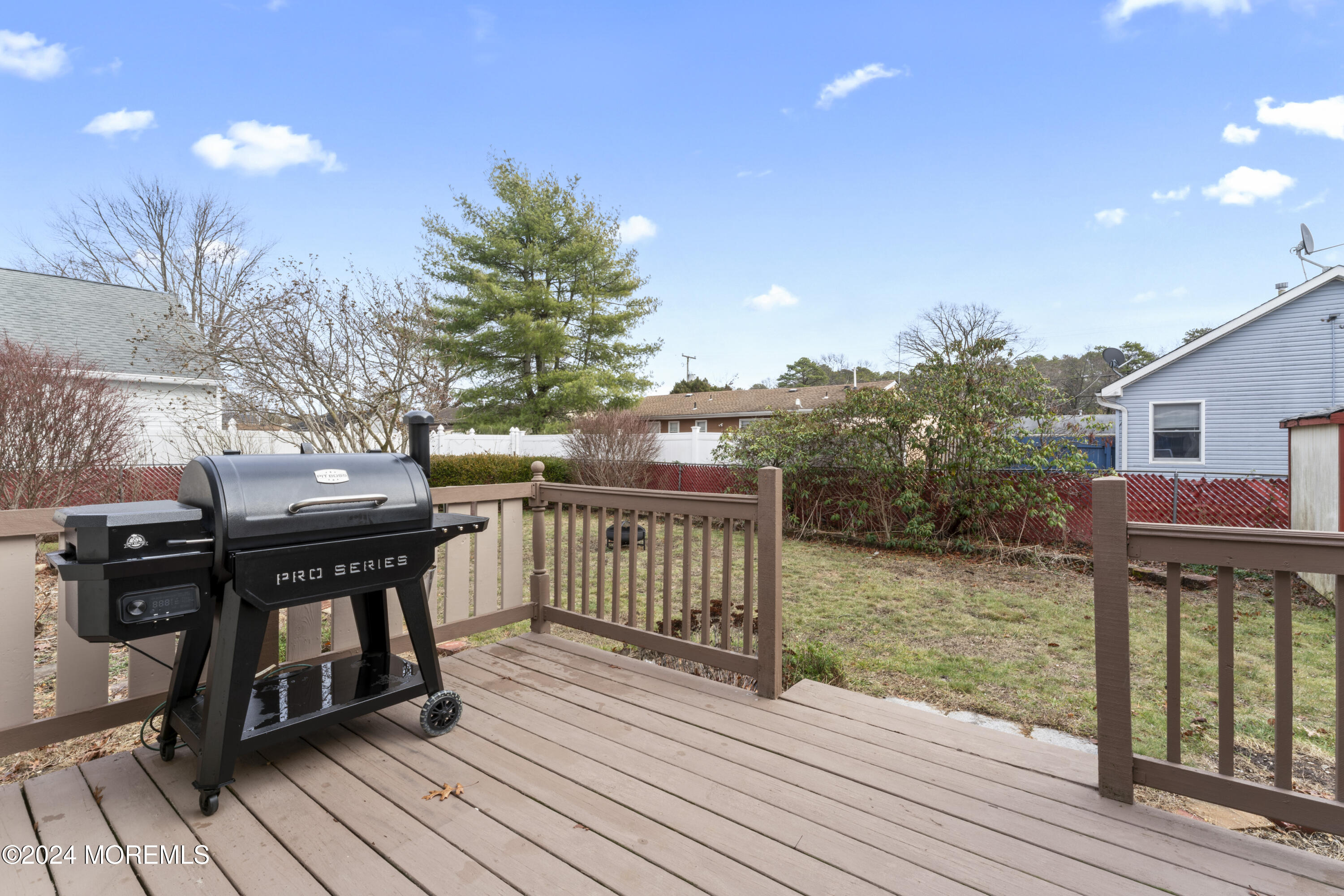 1037 Spray Avenue, Beachwood, New Jersey image 19