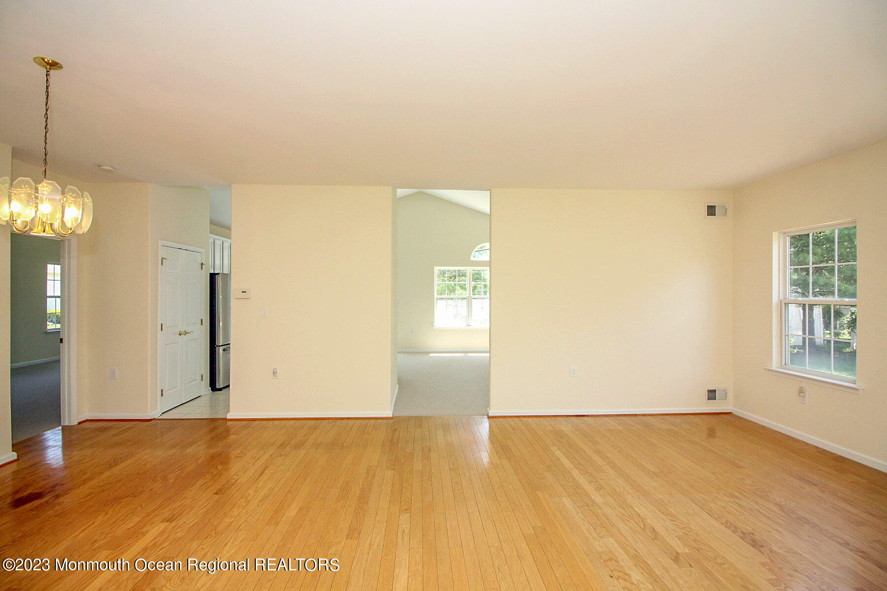 Photo 9 of 26 of 36 Eleanor Road house