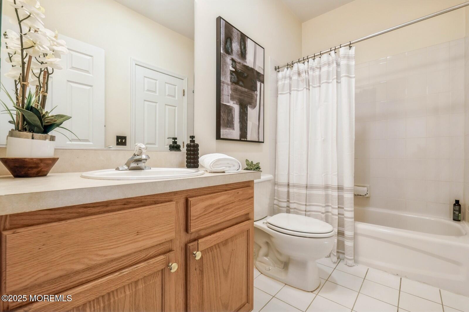 529 Saint Andrews Place, Manalapan, New Jersey image 32