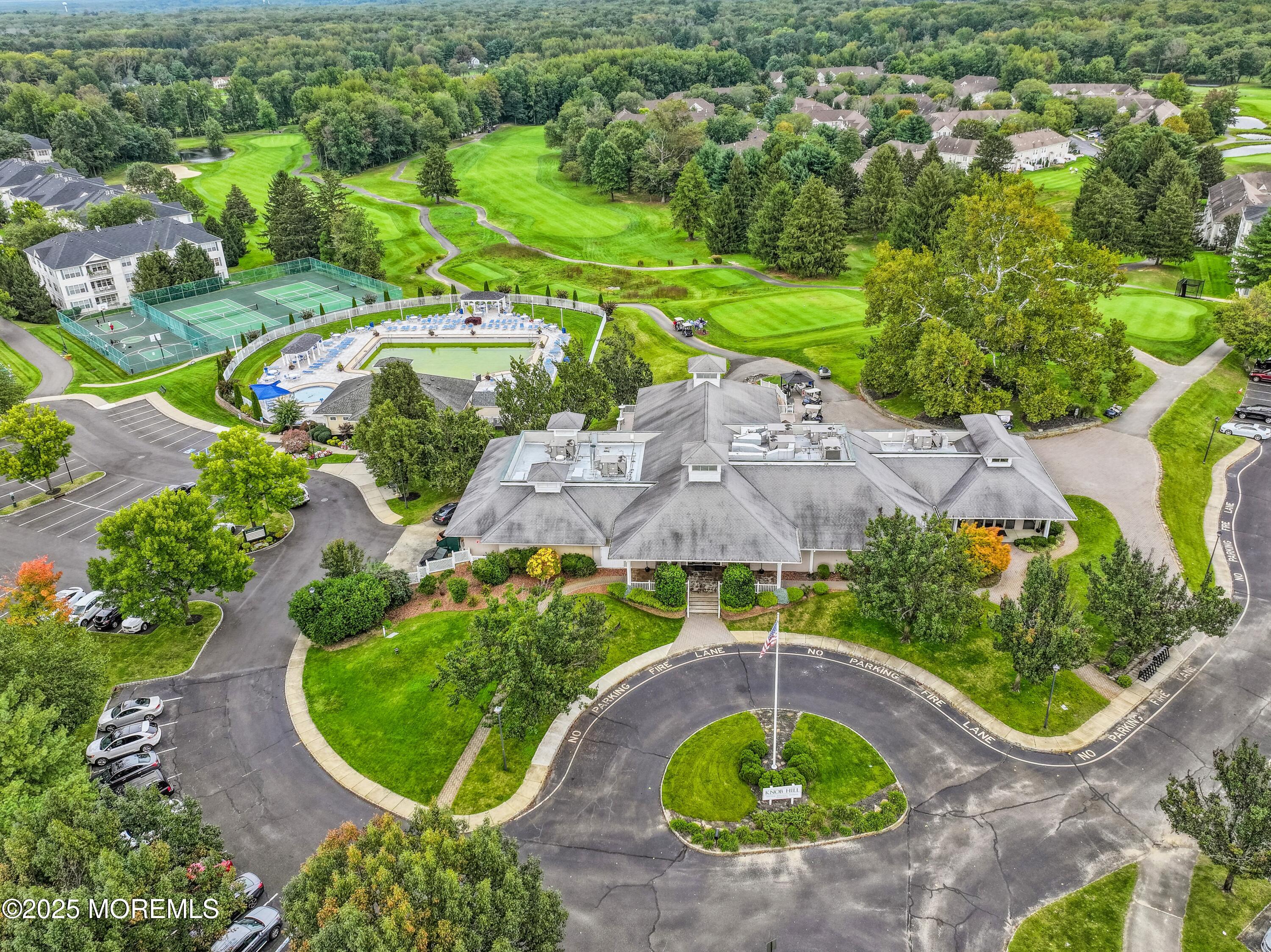 529 Saint Andrews Place, Manalapan, New Jersey image 34