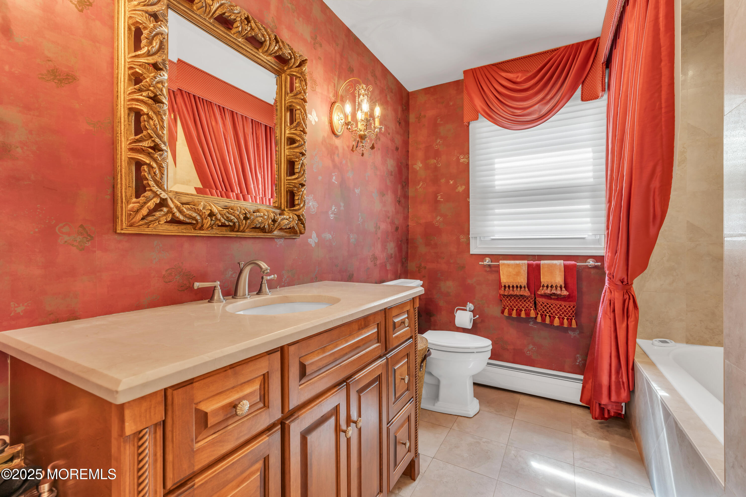 15 Julian Way, Marlboro, New Jersey image 24