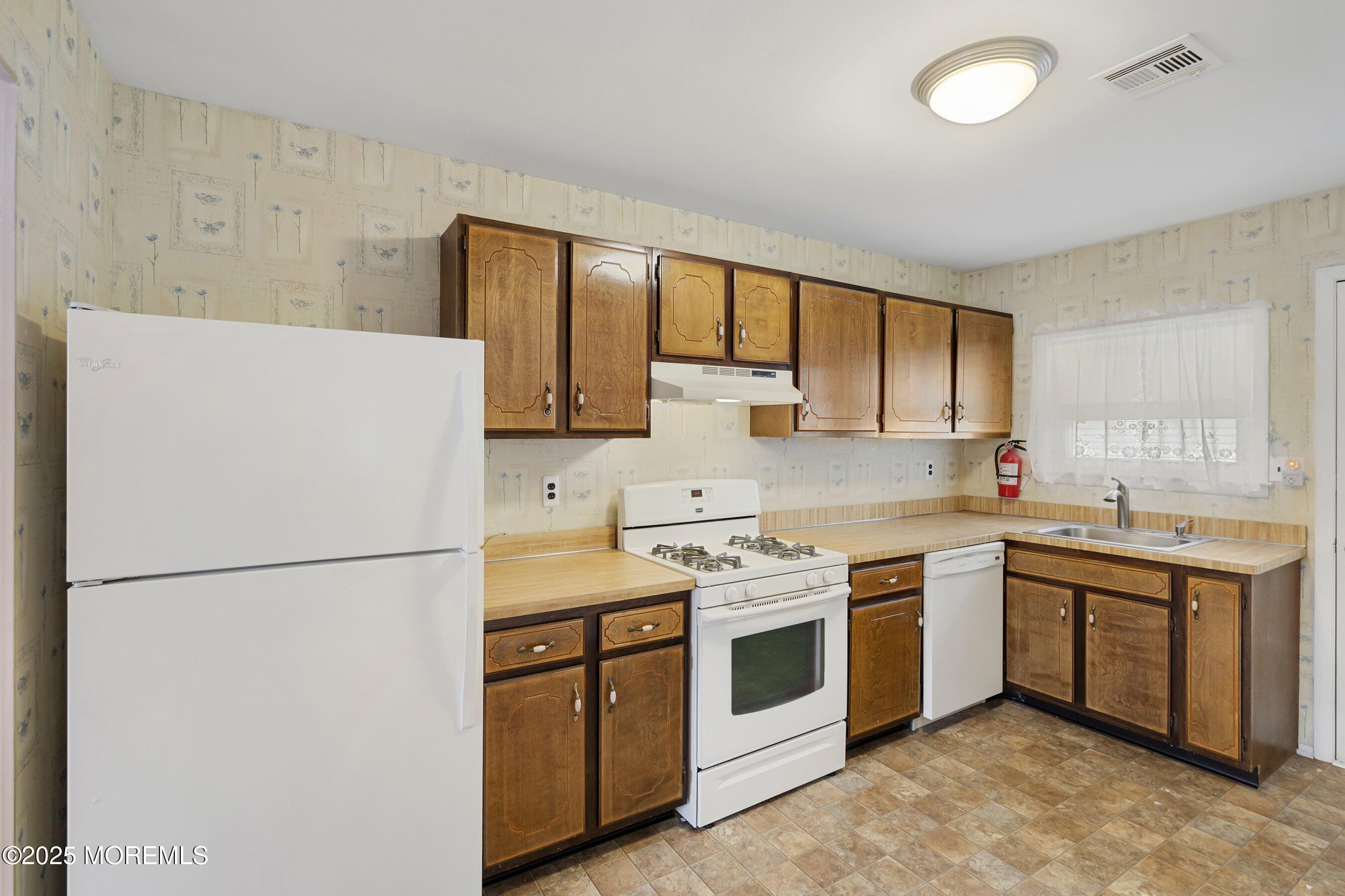 23 Marathon Street, Toms River, New Jersey image 8