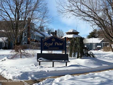 Condo For Sale - 76 Regal Drive<br/> Monmouth Junction, NJ 08852